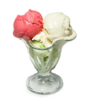 Ice Cream 3 Scoops — Habib Beirut Khorfakkan